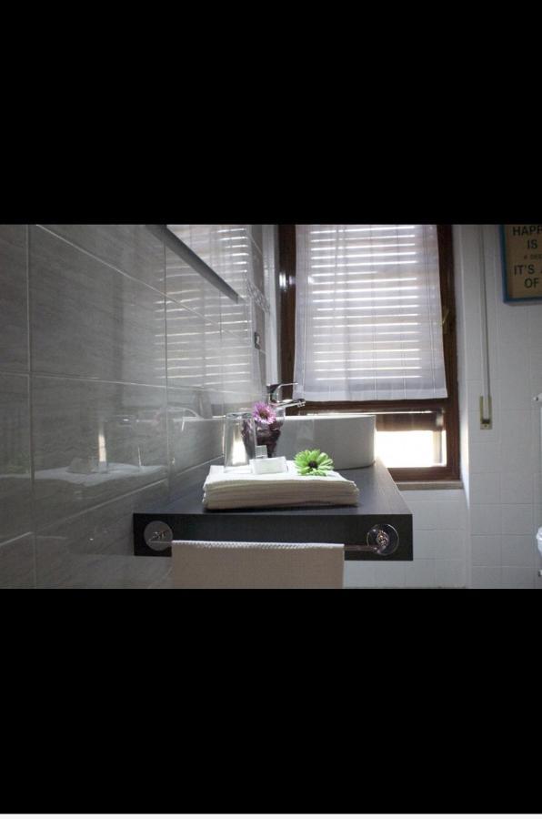 Itremoschettieri Bed and Breakfast Bologna Exteriör bild